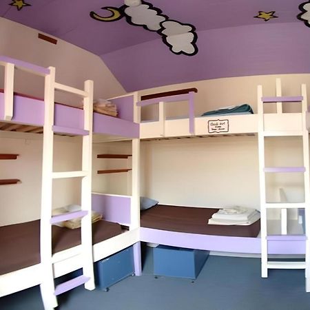 נאפייר Stables Lodge Backpackers מראה חיצוני תמונה